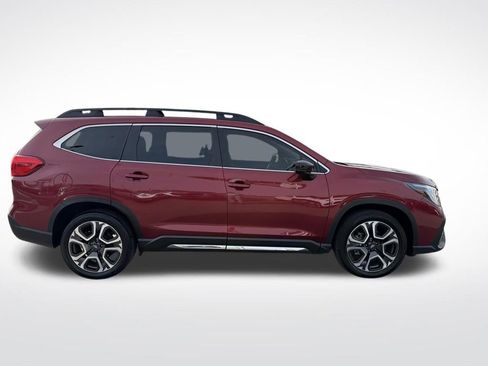 Used 2024 Subaru Ascent Limited w/ Technology Package image 8