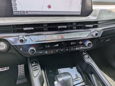 Certified 2024 Kia Telluride SX Prestige X-Line AWD/4WD image 27