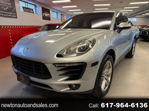 Used 2016 Porsche Macan S AWD/4WD image 1