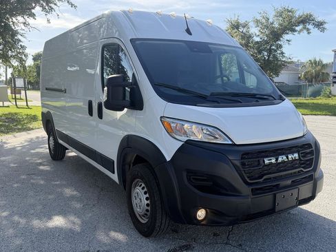 Used 2026 RAM ProMaster 2500 w/ Convenience Group FWD image 2