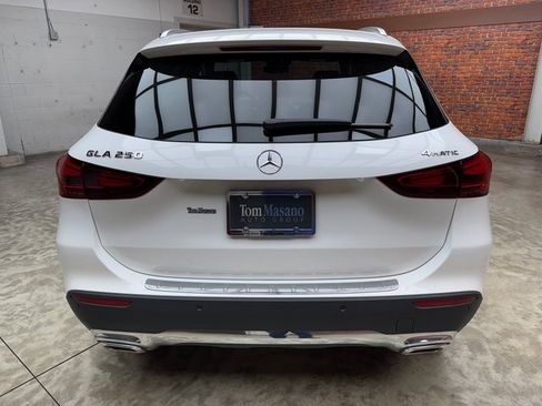 Used 2025 Mercedes-Benz GLA 250 GLA 250 image 4