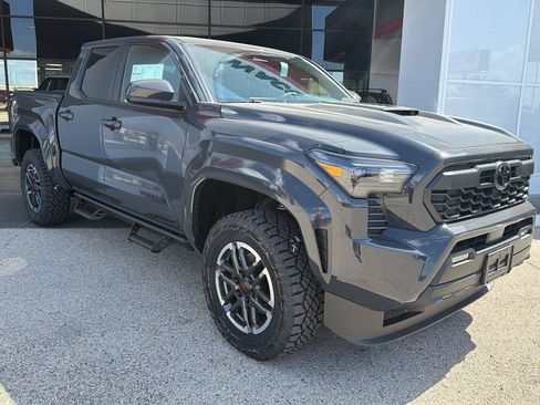 New 2026 Toyota Tacoma TRD Sport AWD/4WD image 2