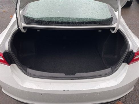 Used 2024 Chevrolet Malibu LT image 31