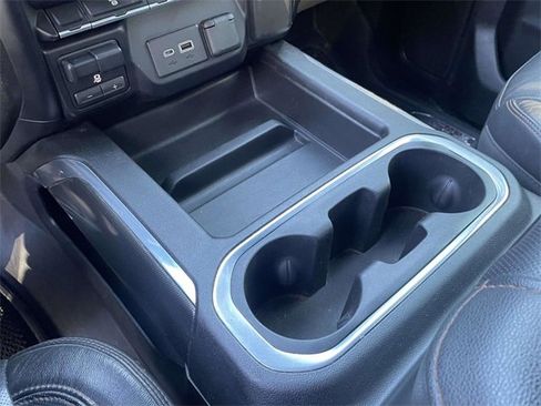 Used 2022 GMC Sierra 2500 AT4 w/ Gooseneck/5TH Wheel Package image 16