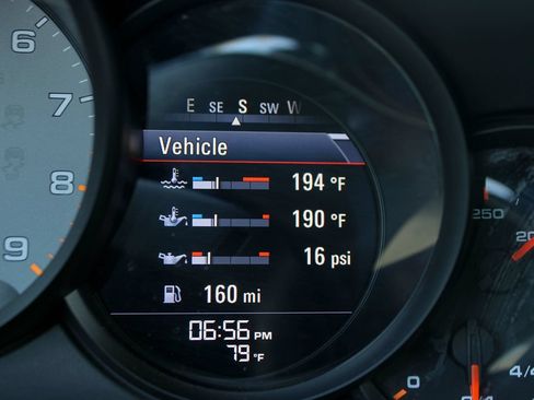 Used 2013 Porsche 911 Carrera 4S AWD/4WD image 25
