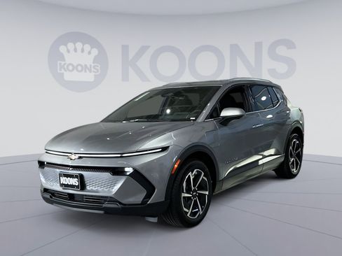 New 2026 Chevrolet Equinox EV LT image 1