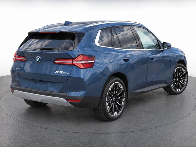 Used 2026 BMW X3 xDrive30i w/ Convenience Package AWD/4WD image 3
