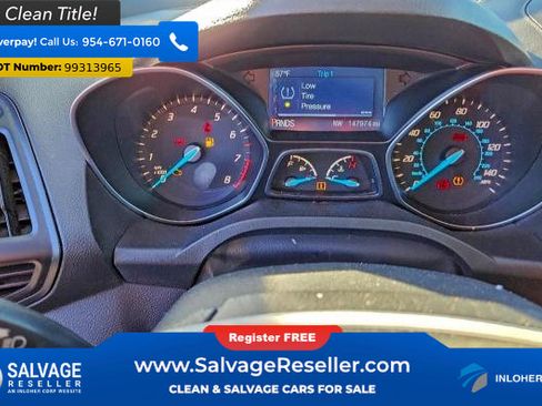 Used 2014 Ford Escape SE image 12