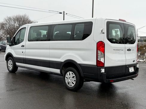 Used 2023 Ford Transit 350 XLT image 5
