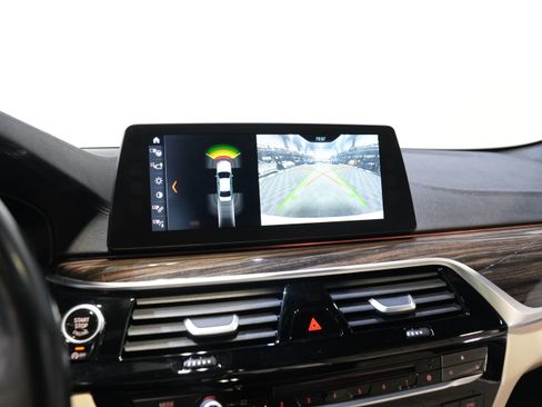 Used 2017 BMW 530i image 44