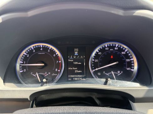Used 2014 Toyota Highlander XLE AWD/4WD image 15