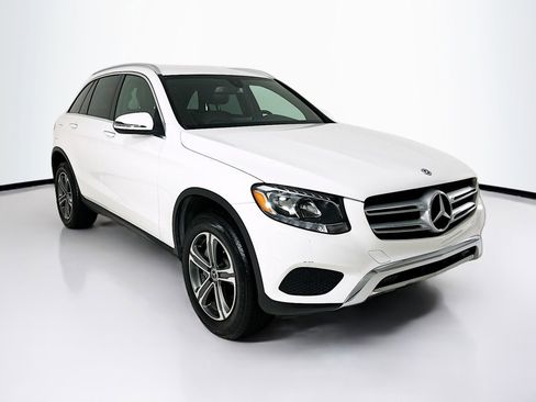 Certified 2019 Mercedes-Benz GLC 300 image 1