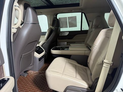 Certified 2023 Lincoln Navigator Reserve image 50