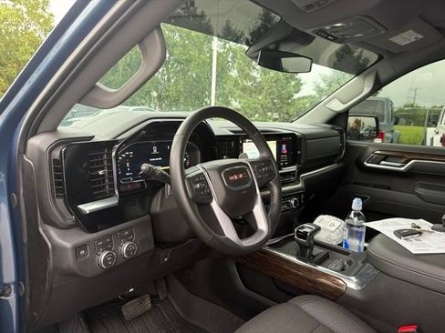 Used 2026 GMC Sierra 1500 Elevation AWD/4WD image 7