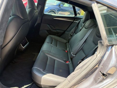 Used 2022 Tesla Model S Plaid AWD/4WD image 22