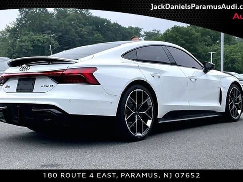 Used 2025 Audi RS e-tron GT performance w/ 21" Wheel Package AWD/4WD image 2