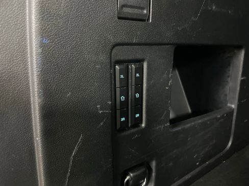 Used 2022 Ford Expedition Max Limited image 43