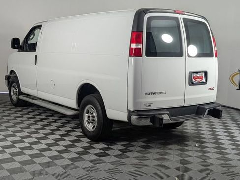 Used 2024 GMC Savana 2500 w/ Driver Convenience Package RWD image 5