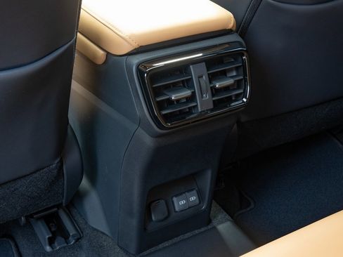 New 2026 Lexus NX 450h+ Luxury image 19