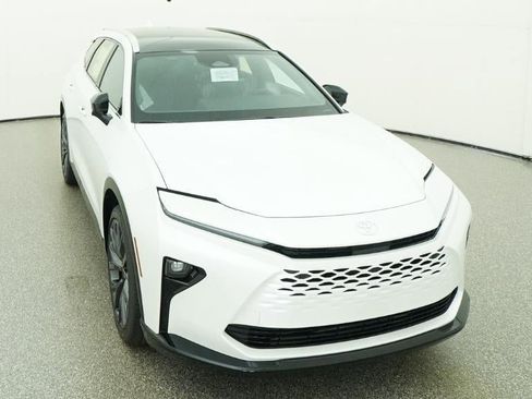 New 2026 Toyota Crown Signia AWD/4WD image 14