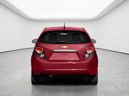 Used 2016 Chevrolet Sonic LT FWD image 35