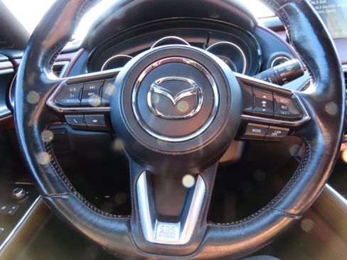 Used 2018 MAZDA CX-9 Signature image 32