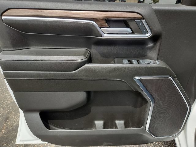 Certified 2024 Chevrolet Silverado 1500 RST AWD/4WD image 13