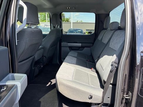 Used 2023 Ford F150 XLT w/ Trailer Tow Package AWD/4WD image 12