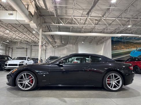Used 2015 Maserati GranTurismo Sport image 48
