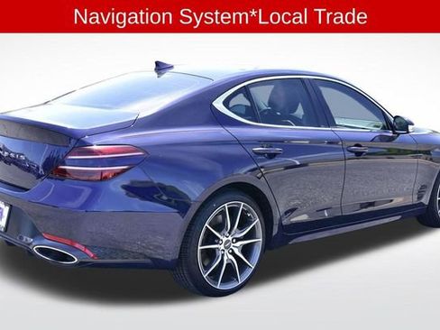 Used 2022 Genesis G70 3.3T RWD image 4