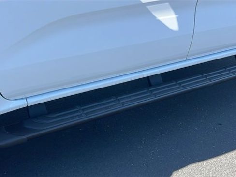 Used 2024 Ford Ranger XLT w/ Technology Package image 12