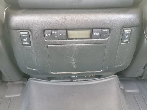 Used 2014 INFINITI QX80 4WD w/ Theater Package image 44
