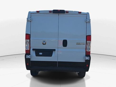 Used 2025 RAM ProMaster 2500 w/ Convenience Group FWD image 5