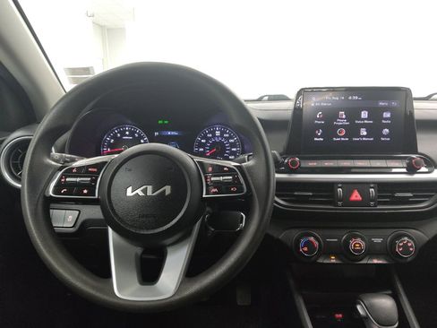 Used 2022 Kia Forte LXS FWD image 22