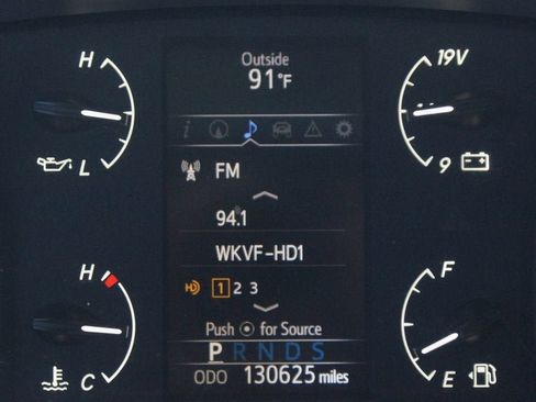 Used 2022 Toyota Sequoia TRD Pro AWD/4WD image 4