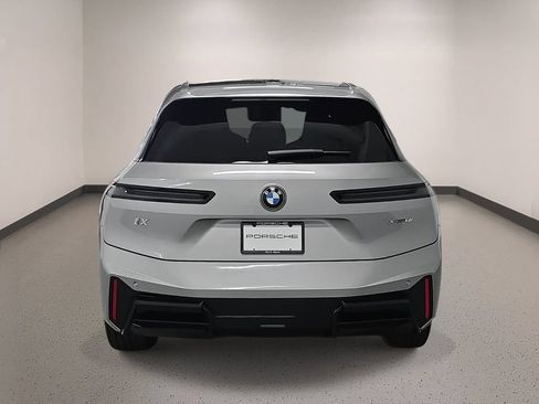 Used 2026 BMW iX xDrive60 w/ M Sport Package AWD/4WD image 6