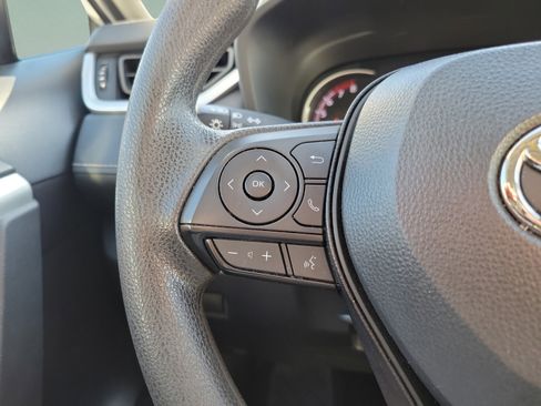 Used 2024 Toyota RAV4 XLE FWD image 22