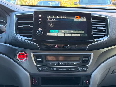 Used 2022 Honda Pilot EX-L image 18