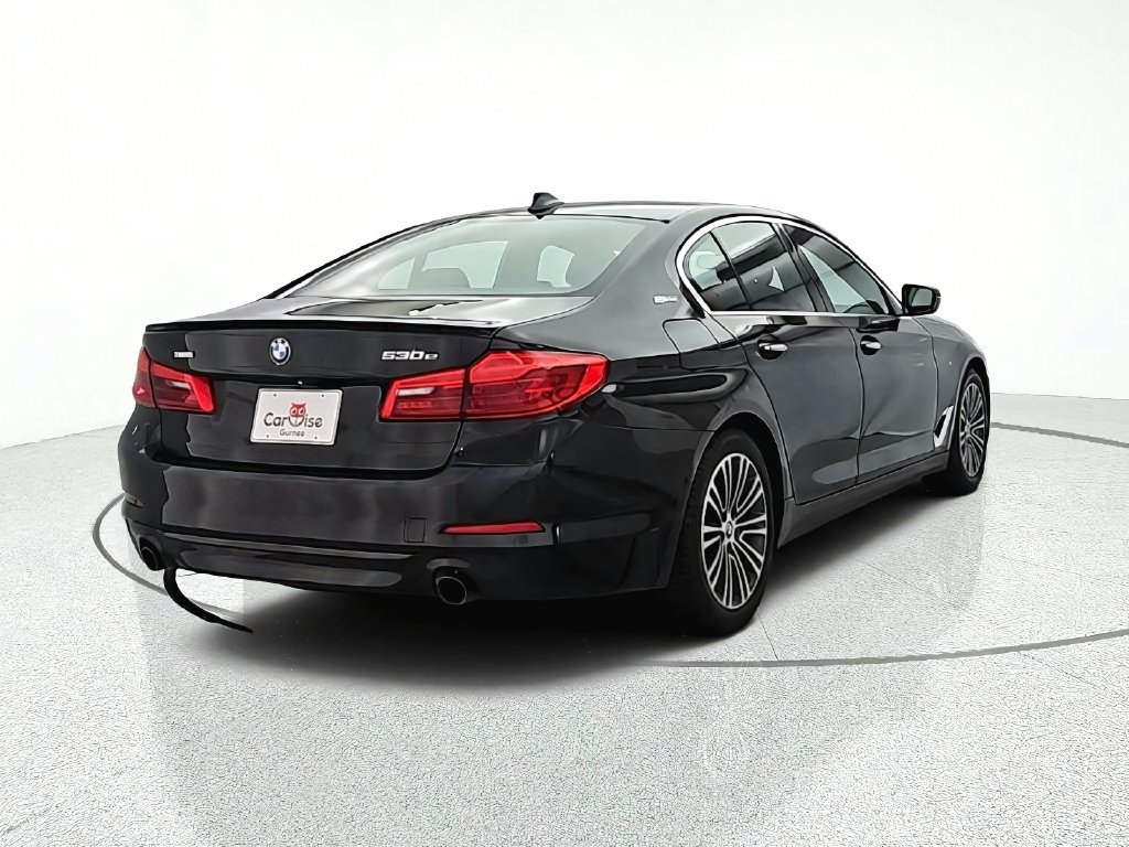 Used 2018 BMW 530e xDrive AWD/4WD image 7
