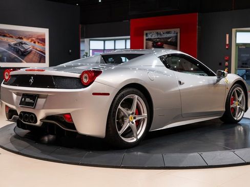 Certified 2014 Ferrari 458 Spider Base image 45