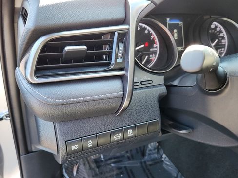 Certified 2024 Toyota Camry SE image 12