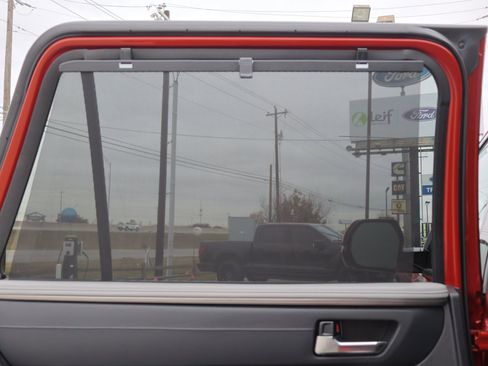 Used 2023 Toyota Sequoia Limited image 32