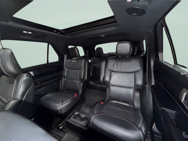 Used 2020 Ford Explorer ST w/ ST High-Performance Pack AWD/4WD image 16