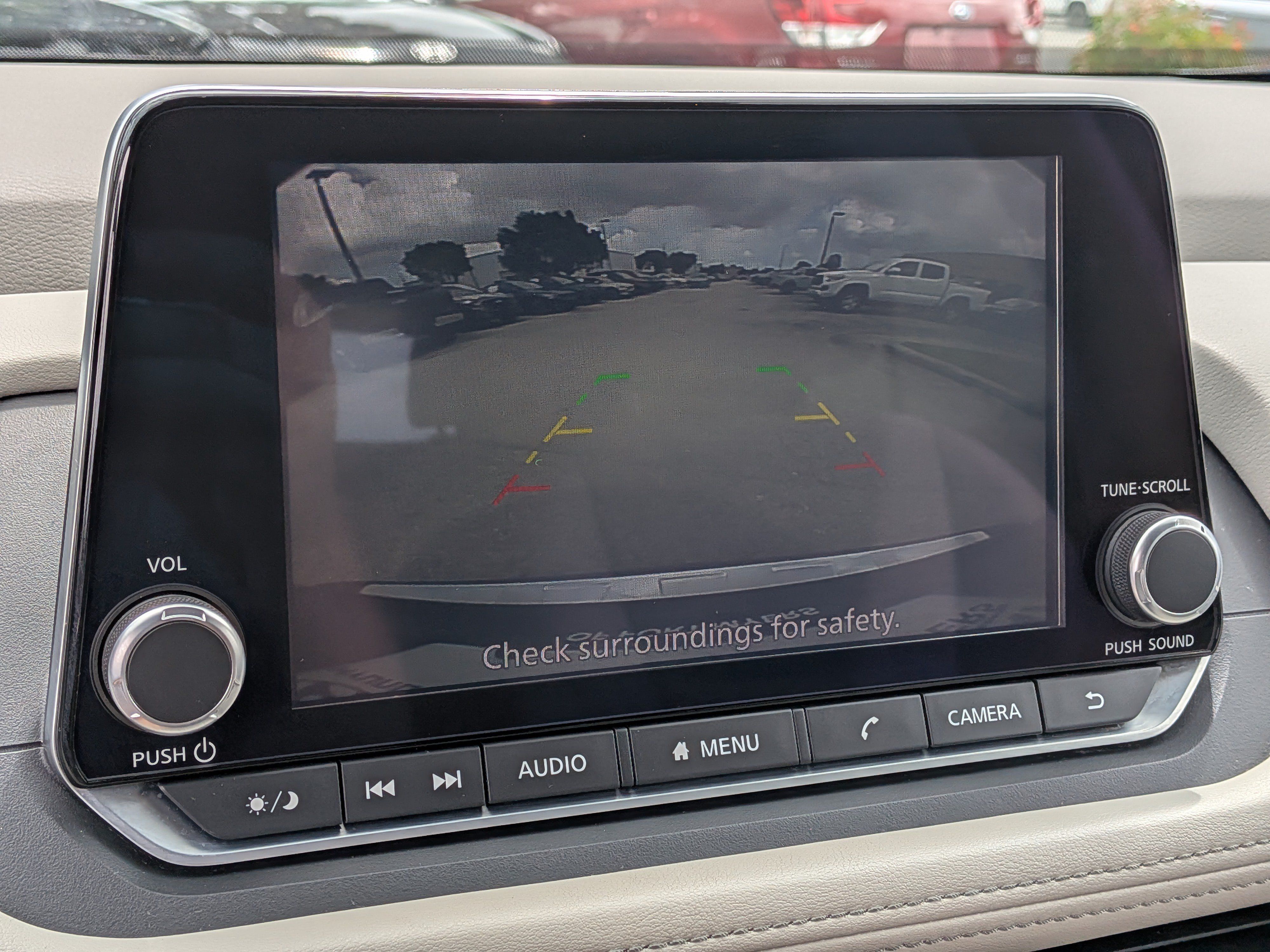 Used 2023 Nissan Rogue SV FWD image 31