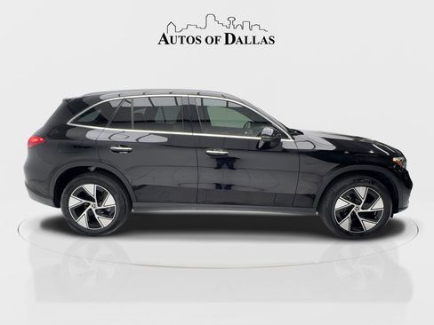 Used 2024 Mercedes-Benz GLC 300 GLC 300 NAV,CAM,PANO,HTD STS,B image 7