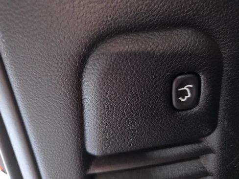 Used 2018 Dodge Durango Citadel w/ Technology Group AWD/4WD image 24