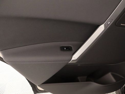 New 2026 BMW iX xDrive45 w/ M Sport Package image 17