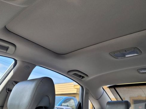 Used 2009 Hyundai Azera Limited w/ Ultimate Pkg 3 FWD image 19