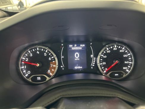 Used 2023 Jeep Renegade Latitude image 13