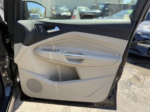 Used 2014 Ford Escape Titanium w/ Equipment Group 401A FWD image 27